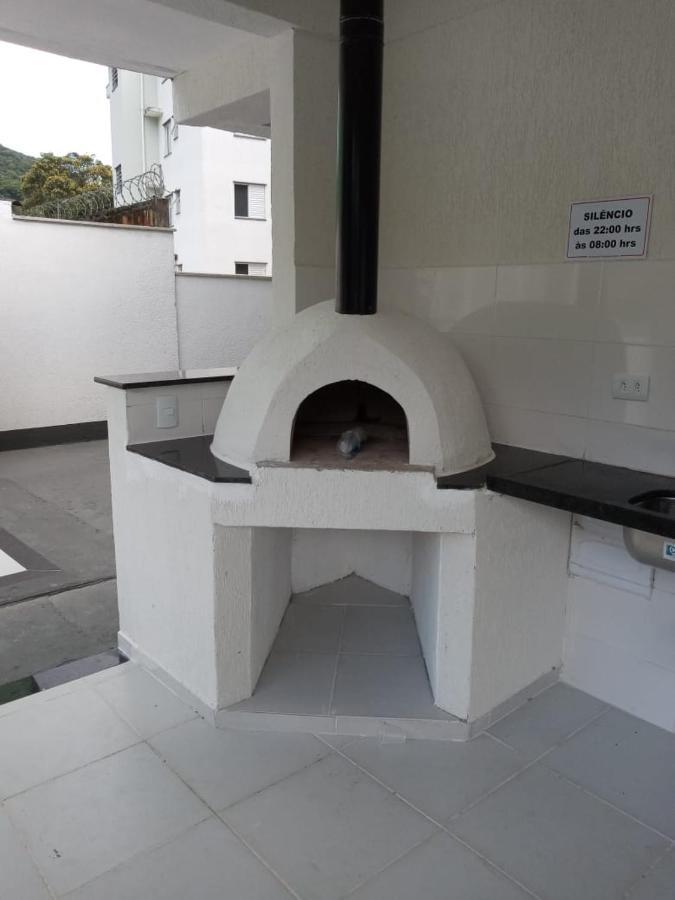 Apartamento Novo , Poucos Metros Da Praia Com Wi Fi Ubatuba Exterior foto